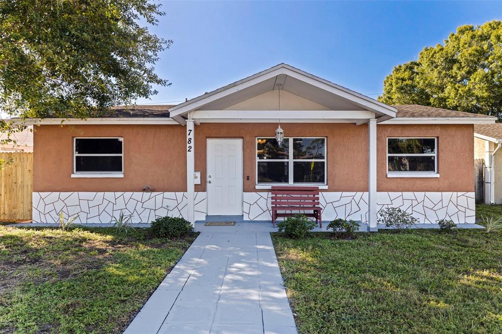 782 62ND AVENUE N, ST PETERSBURG, FL — photo 2 of 50