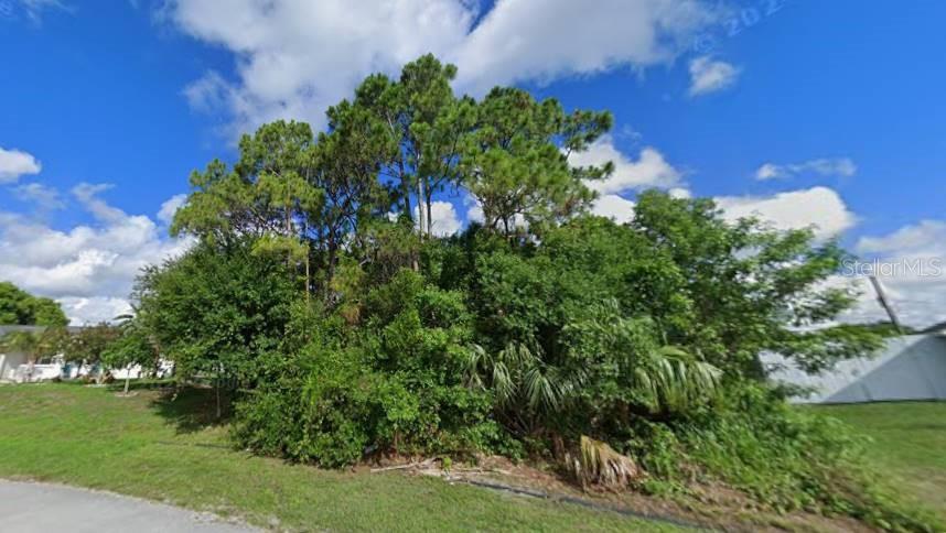 1009 SW BAY STATE ROAD, PORT ST LUCIE, FL — photo 5 of 8