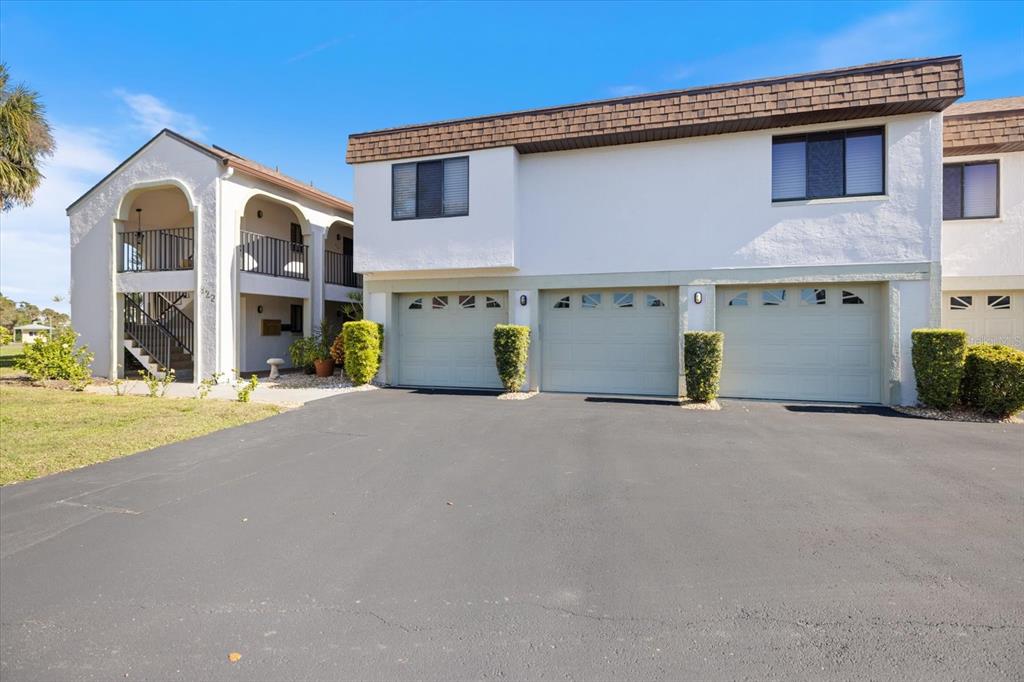 822 CAPRI ISLES BOULEVARD UNIT 107