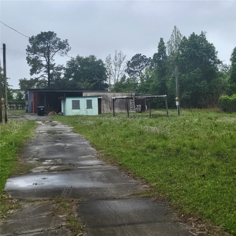 2122 APOPKA BOULEVARD