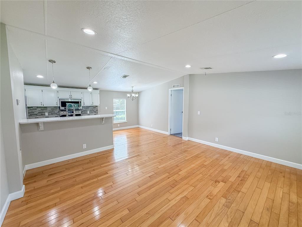 13708 PALM DRIVE, ASTATULA, FL — photo 5 of 15