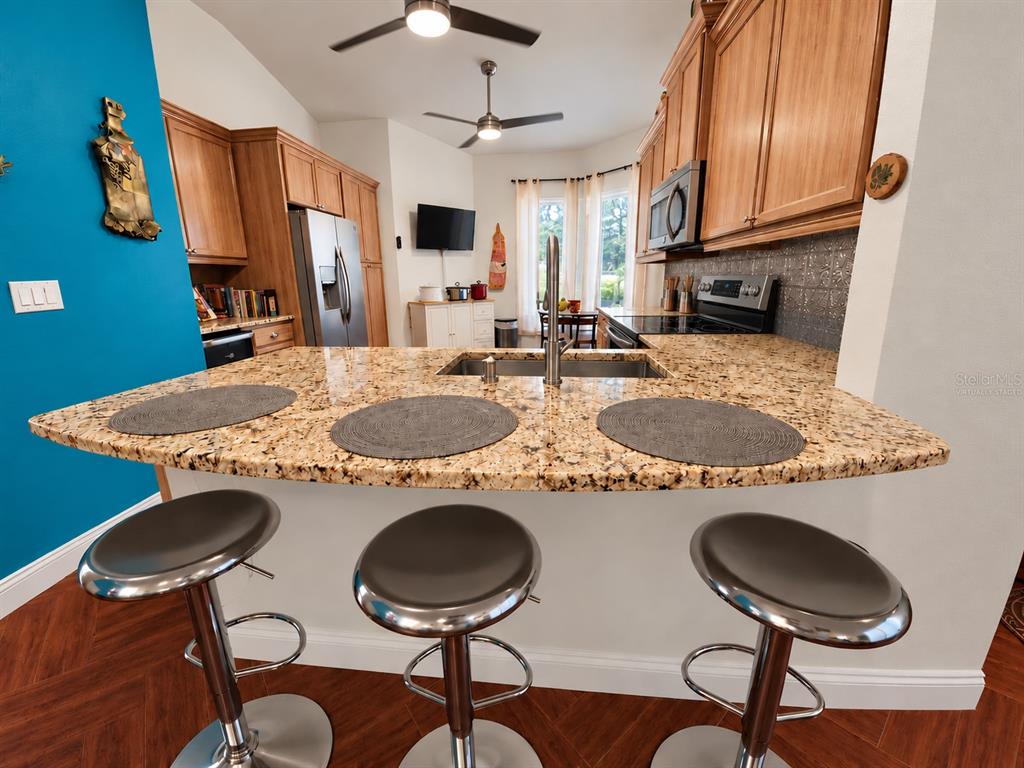 11404 DEERCROFT COURT, SPRING HILL, FL — photo 4 of 30