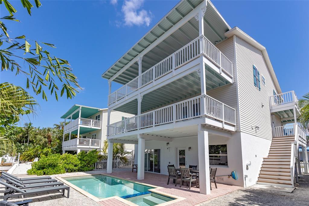 607 S BAY BOULEVARD, ANNA MARIA, FL — photo 2 of 30