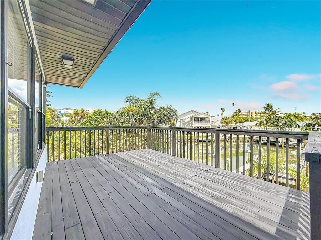 14975 1ST STREET E UNIT C, MADEIRA BEACH, FL — photo 4 of 30