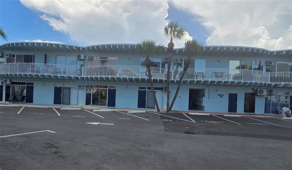 18399 GULF BOULEVARD UNIT 364