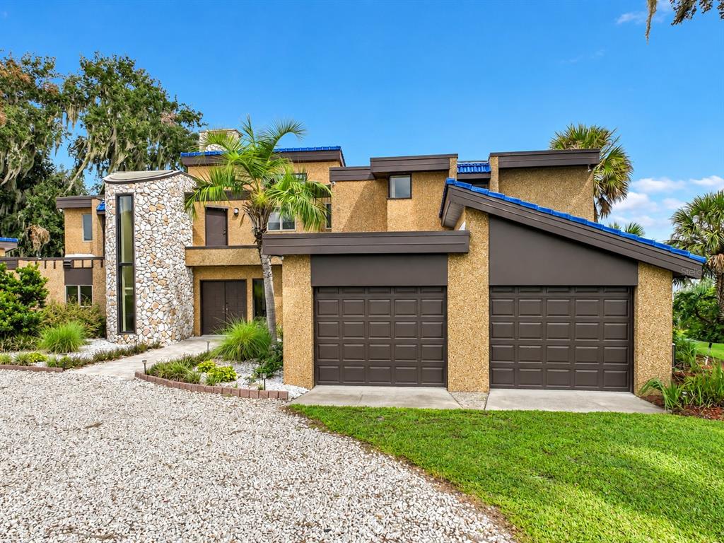 13493 SE 157TH LANE, WEIRSDALE, FL — photo 2 of 30
