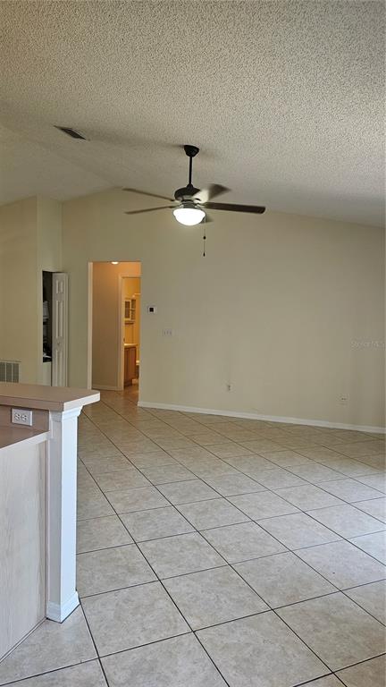 31 PILLAR LANE, PALM COAST, FL — photo 4 of 18