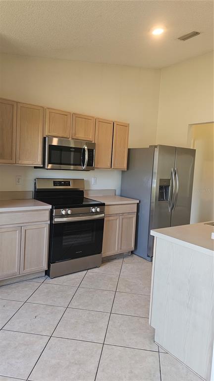 31 PILLAR LANE, PALM COAST, FL — photo 5 of 18