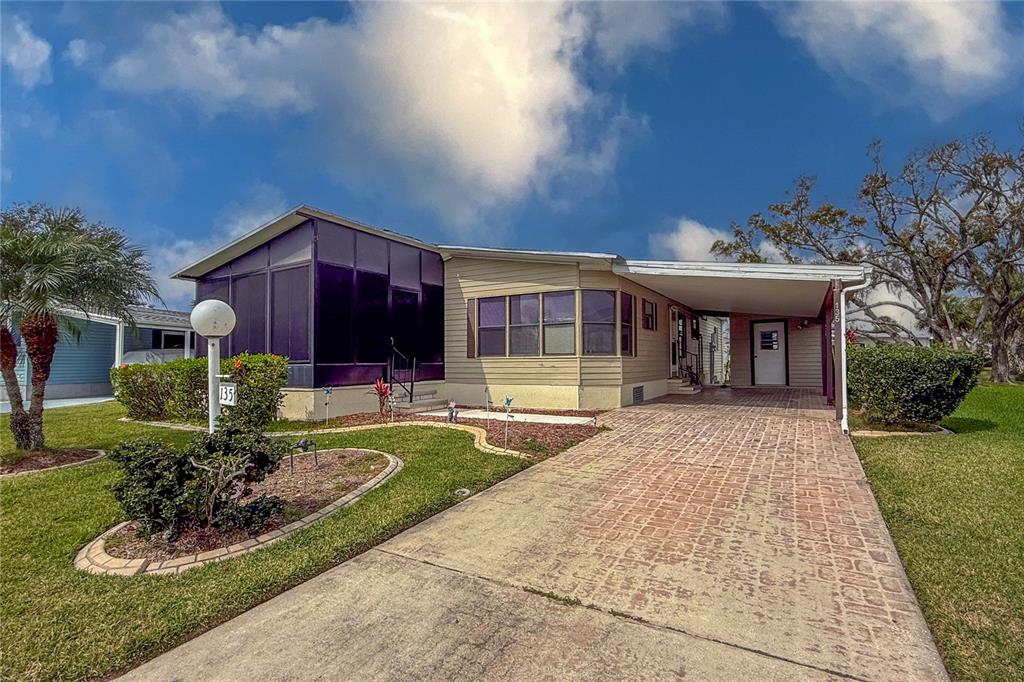 135 HUMMINGBIRD AVENUE