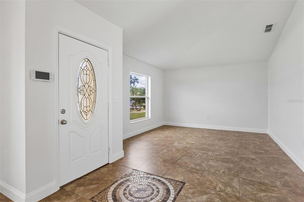 304 JACKSONVILLE CT, KISSIMMEE, FL — photo 3 of 29