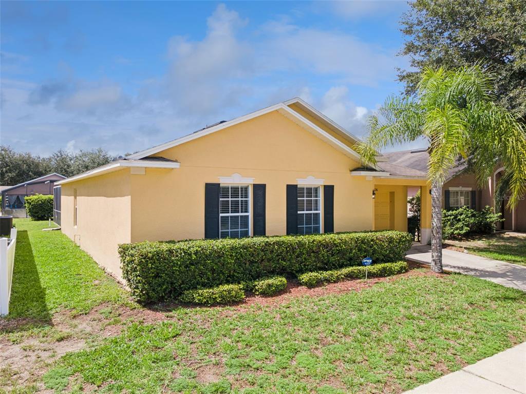 636 SCRUB JAY WAY, DAVENPORT, FL — photo 2 of 30