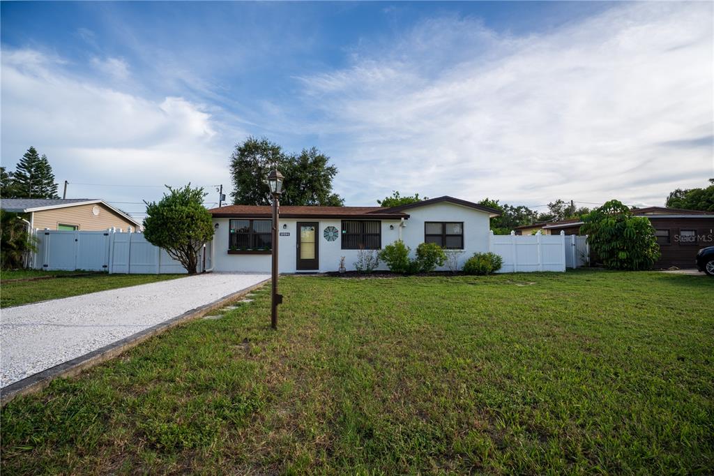 10294 54TH AVENUE N, ST PETERSBURG, FL — photo 2 of 30