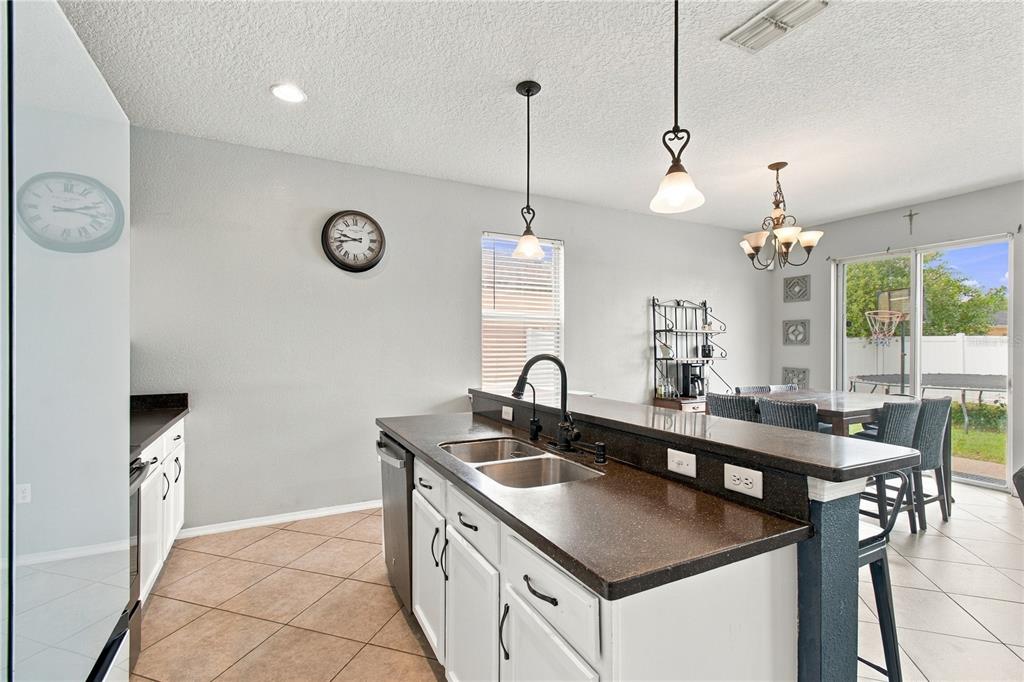 4429 STARLIGHT POINTE DRIVE, MULBERRY, FL — photo 4 of 29