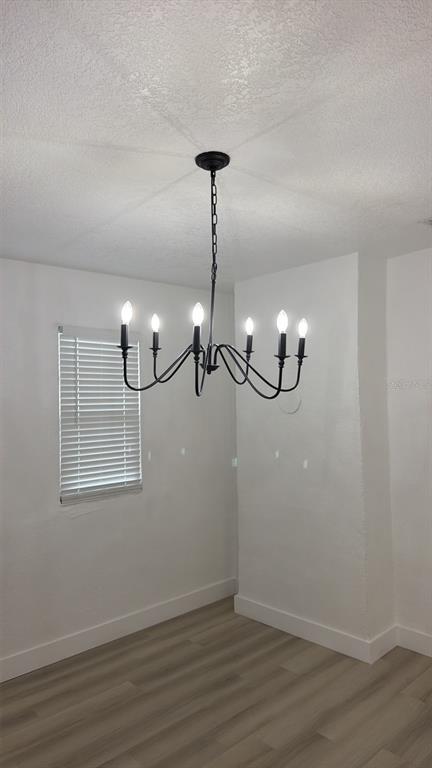 2604 E LAKE AVENUE, TAMPA, FL — photo 5 of 23