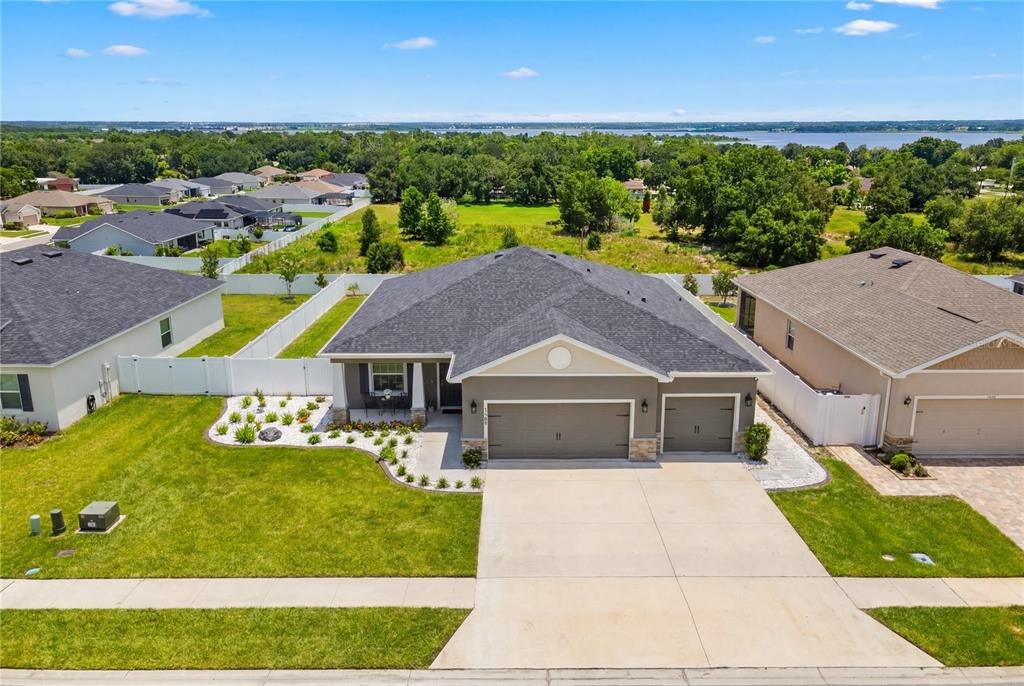 1185 SANDPIPER LOOP