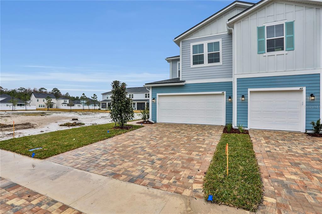 184 WOOD BREEZE WAY