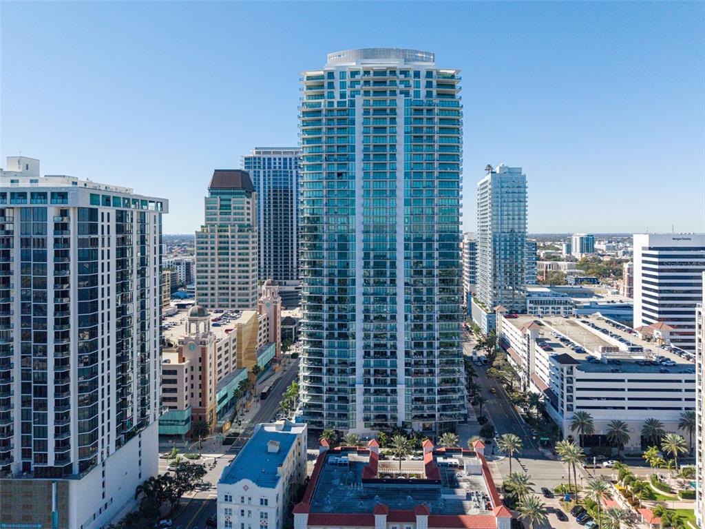 100 1ST AVENUE N UNIT 3407