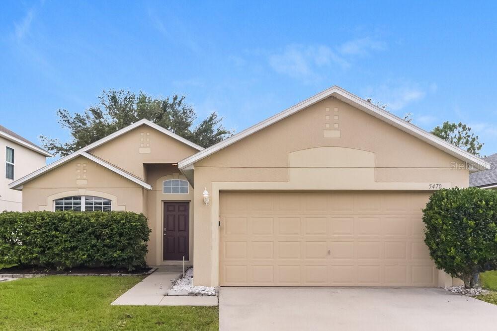 5470 SILVER THISTLE LANE