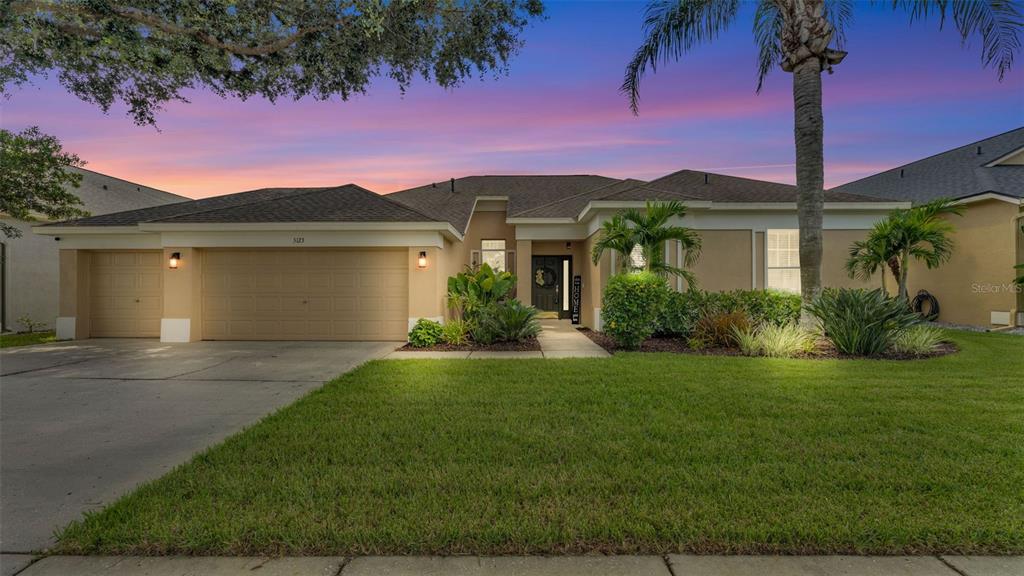 5123 WHISPERING LEAF TRAIL