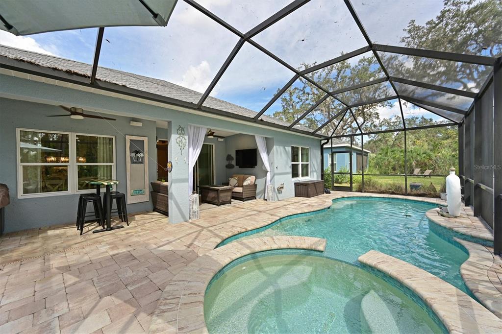3522 SHIMMERING OAKS DRIVE, PARRISH, FL — photo 2 of 27