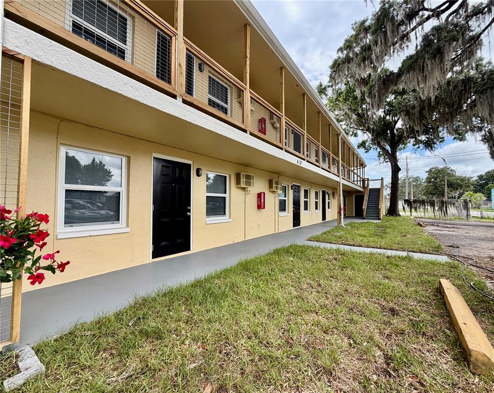 419 GRAPEFRUIT AVENUE UNIT 2A