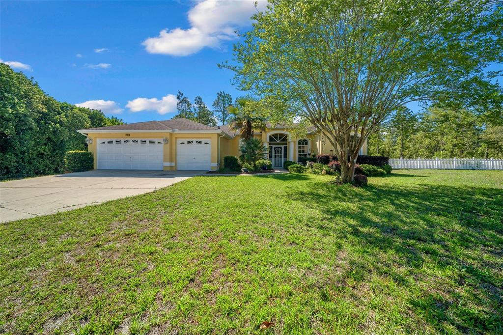 9 GREVILLEA COURT