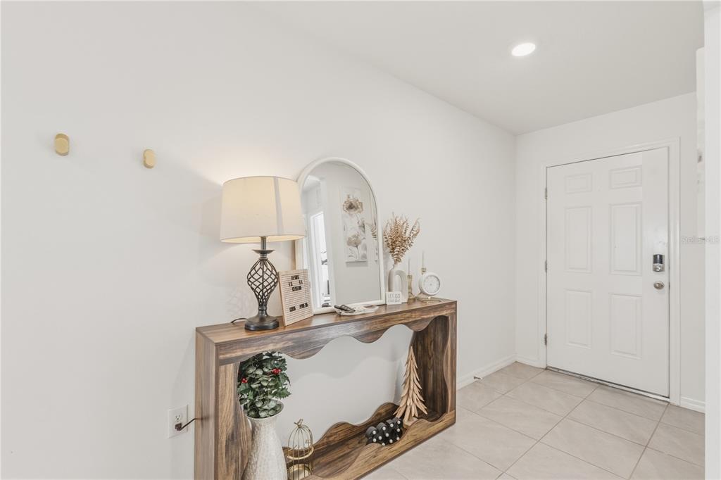 2114 NW 246TH TERRACE, NEWBERRY, FL — photo 2 of 30