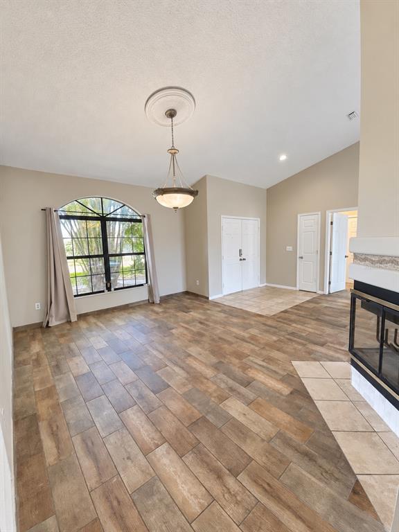 1912 ELK SPRING DRIVE, BRANDON, FL — photo 4 of 30