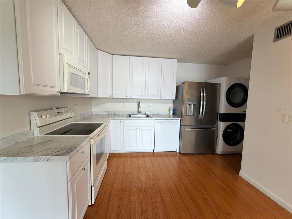 8209 SUN SPRING CIRCLE UNIT 73, ORLANDO, FL — photo 5 of 15