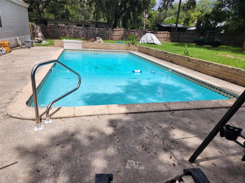 169 NE 166 COURT, SILVER SPRINGS, FL — photo 4 of 22