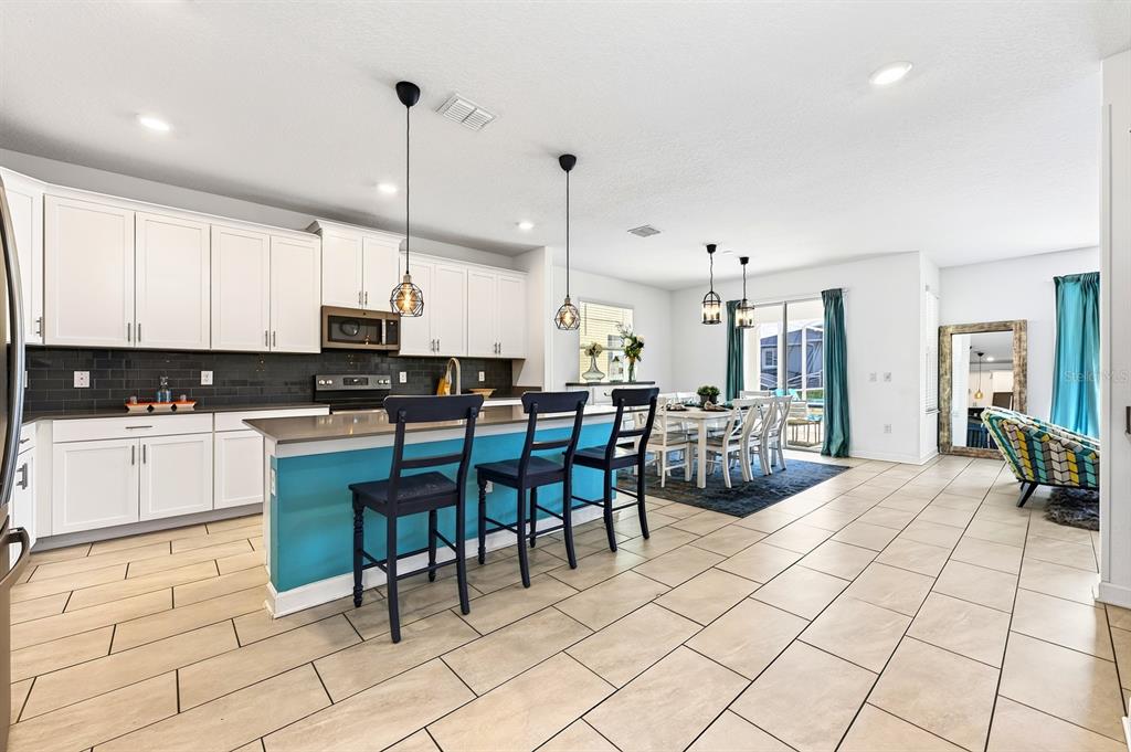 1045 LEADER STREET, DAVENPORT, FL — photo 5 of 30