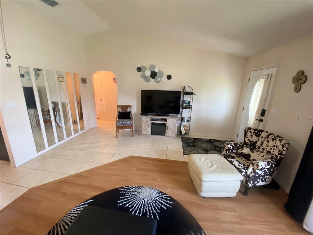 4340 VANTAGE CIRCLE, SEBRING, FL — photo 5 of 30