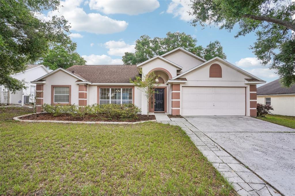 2596 ALCLOBE CIRCLE