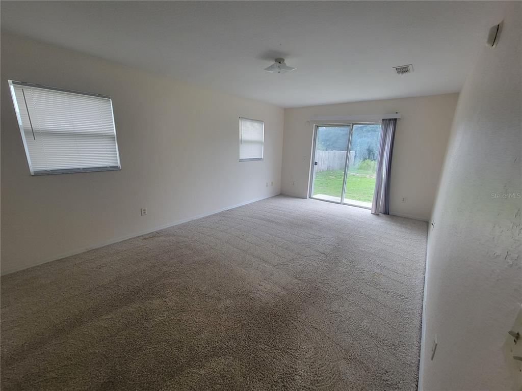 115 LOCUST RADIAL, OCALA, FL — photo 4 of 9