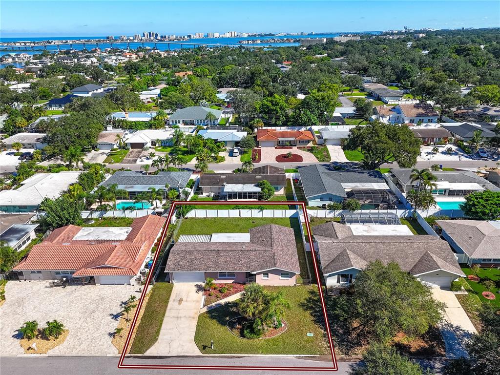3747 SHADY BLUFFS DRIVE, LARGO, FL — photo 3 of 30
