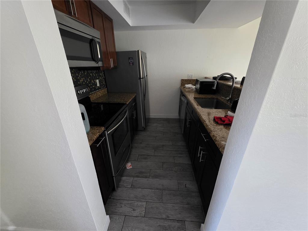 6106 PEREGRINE AVENUE UNIT C07, ORLANDO, FL — photo 2 of 14