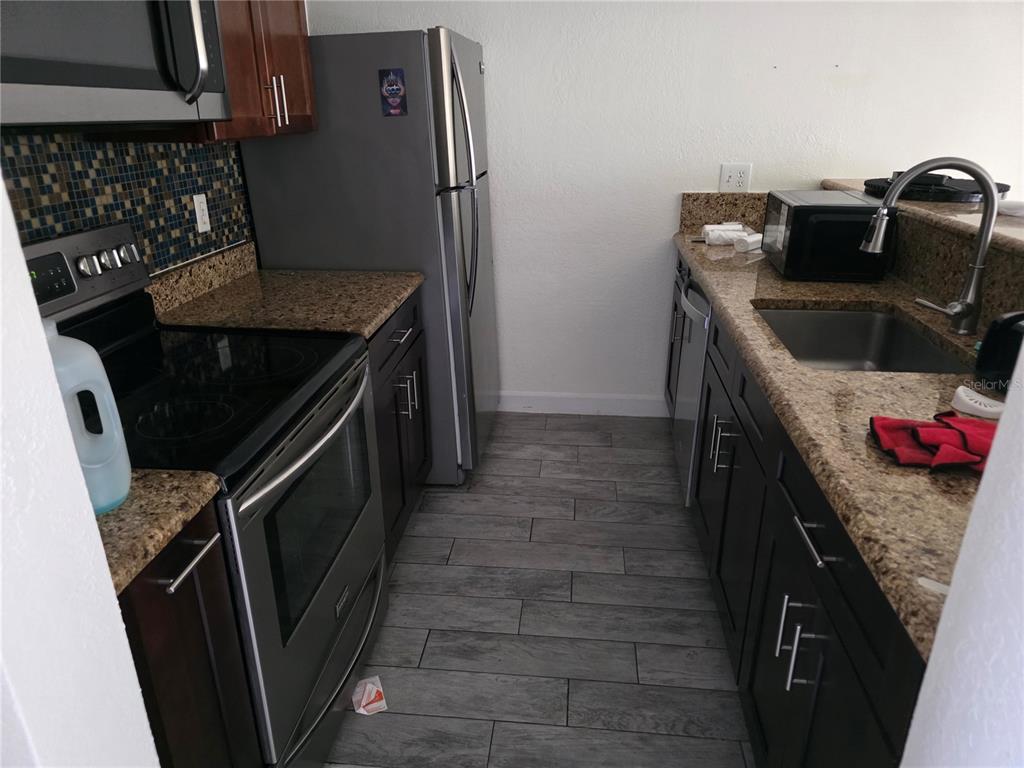 6106 PEREGRINE AVENUE UNIT C07, ORLANDO, FL — photo 3 of 14