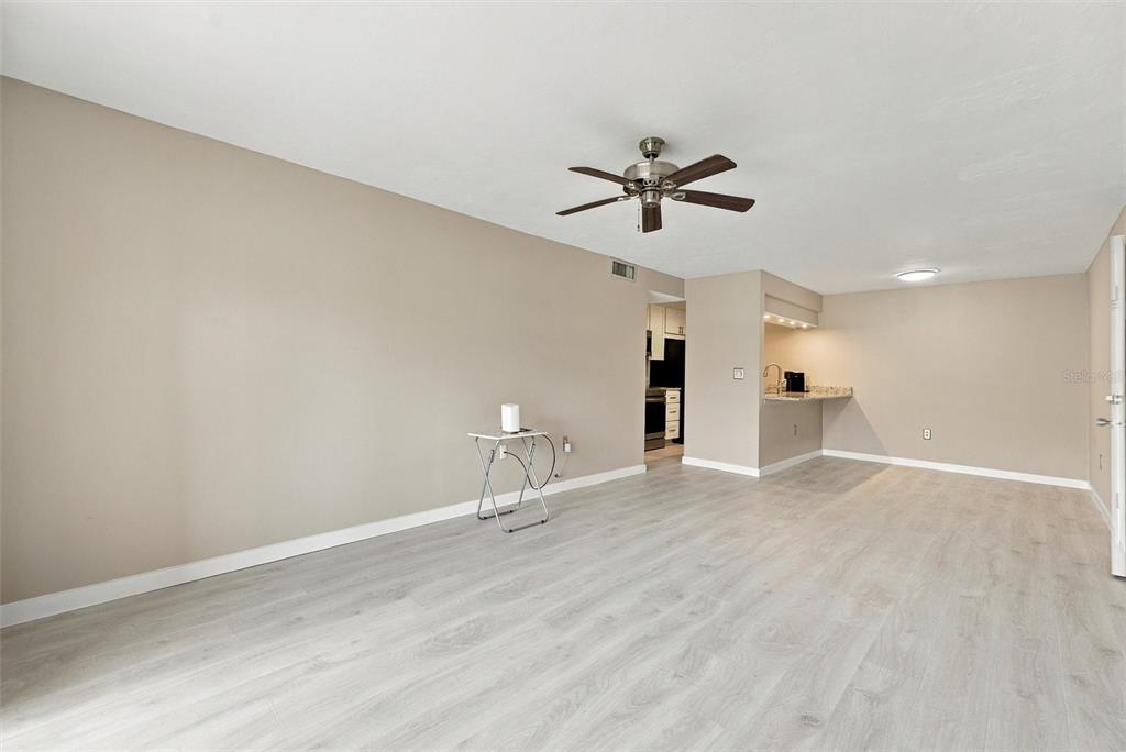 3265 BENEVA ROAD UNIT 104, SARASOTA, FL — photo 5 of 30