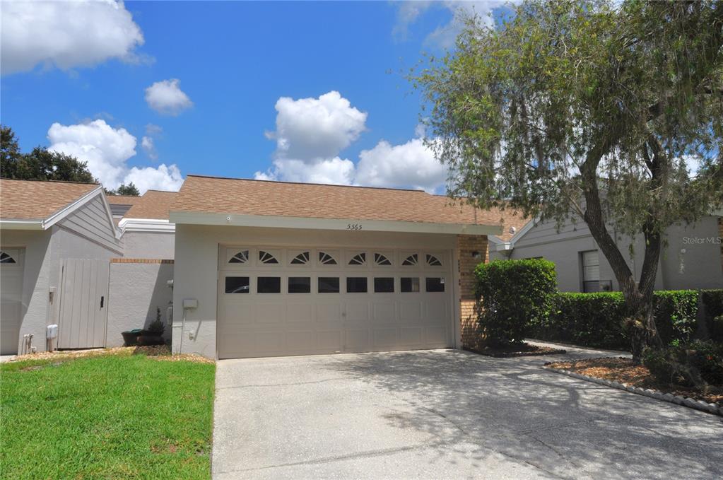 5565 SALEM SQUARE DRIVE N