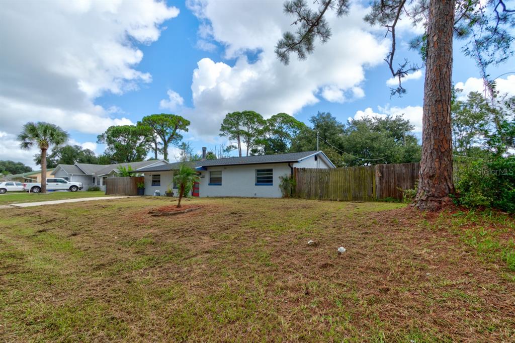 2761 EVERGREEN DRIVE, EDGEWATER, FL — photo 2 of 15