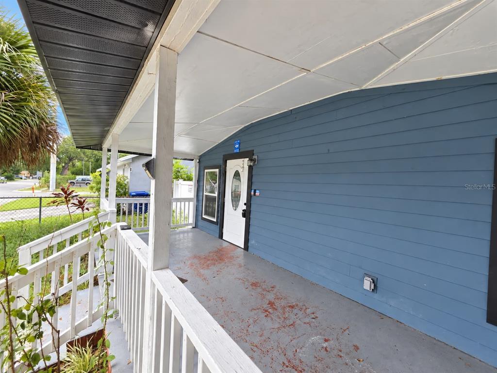 1204 E 33RD AVENUE, TAMPA, FL — photo 3 of 20