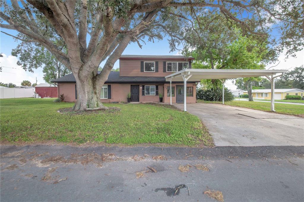 709 HIGHLANDS AVENUE, DUNDEE, FL — photo 2 of 42