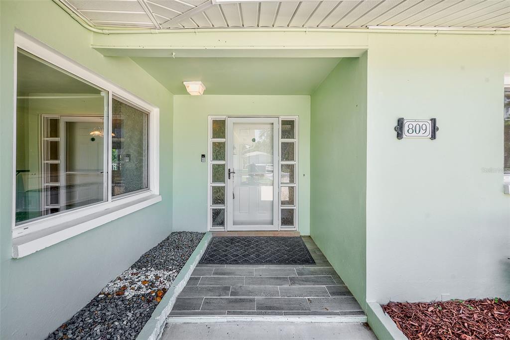 809 JACARANDA DRIVE, LARGO, FL — photo 3 of 30