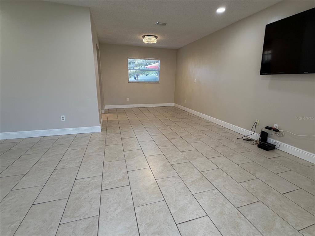 281 REIDER AVENUE, LONGWOOD, FL — photo 5 of 26