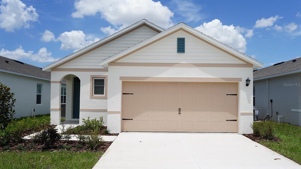 3447 NETTLE LOOP