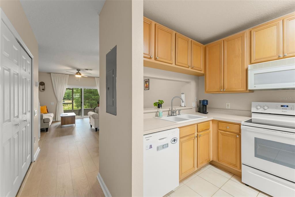 1234 VINELAND PLACE, LAKE MARY, FL — photo 4 of 29