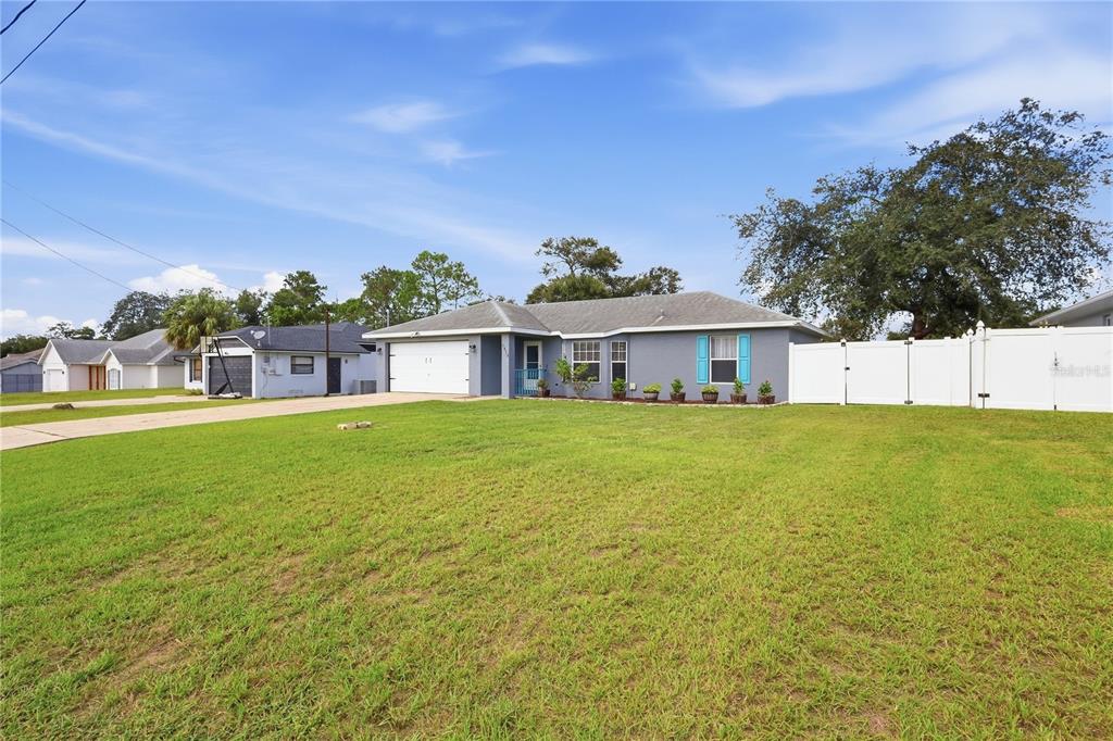1313 HERNDON AVENUE, DELTONA, FL — photo 3 of 29