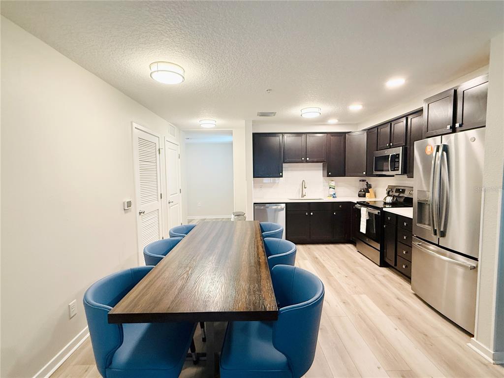 4012 BREAKVIEW DRIVE UNIT B401, ORLANDO, FL — photo 5 of 30