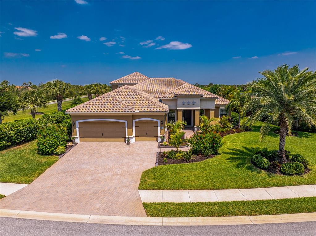 27400 HOLE IN ONE PLACE