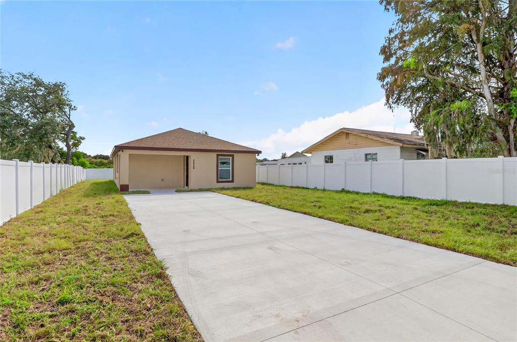 2426 6TH ST NE, WINTER HAVEN, FL — photo 2 of 46